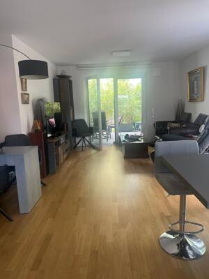 Moderne Zweizimmerwohnung mit zwei Terrassen, Gartenanteil und hochwertiger Ausstattung – 90431 Nürnberg – Vorschaubild 4