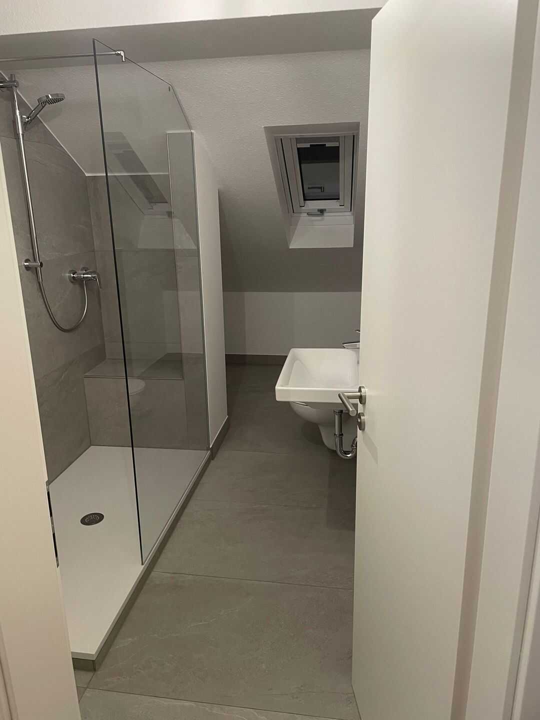 3 Zimmer Maisonette Wohnung in einer ruhigen Gegend – Würzburg – Vorschaubild 3
