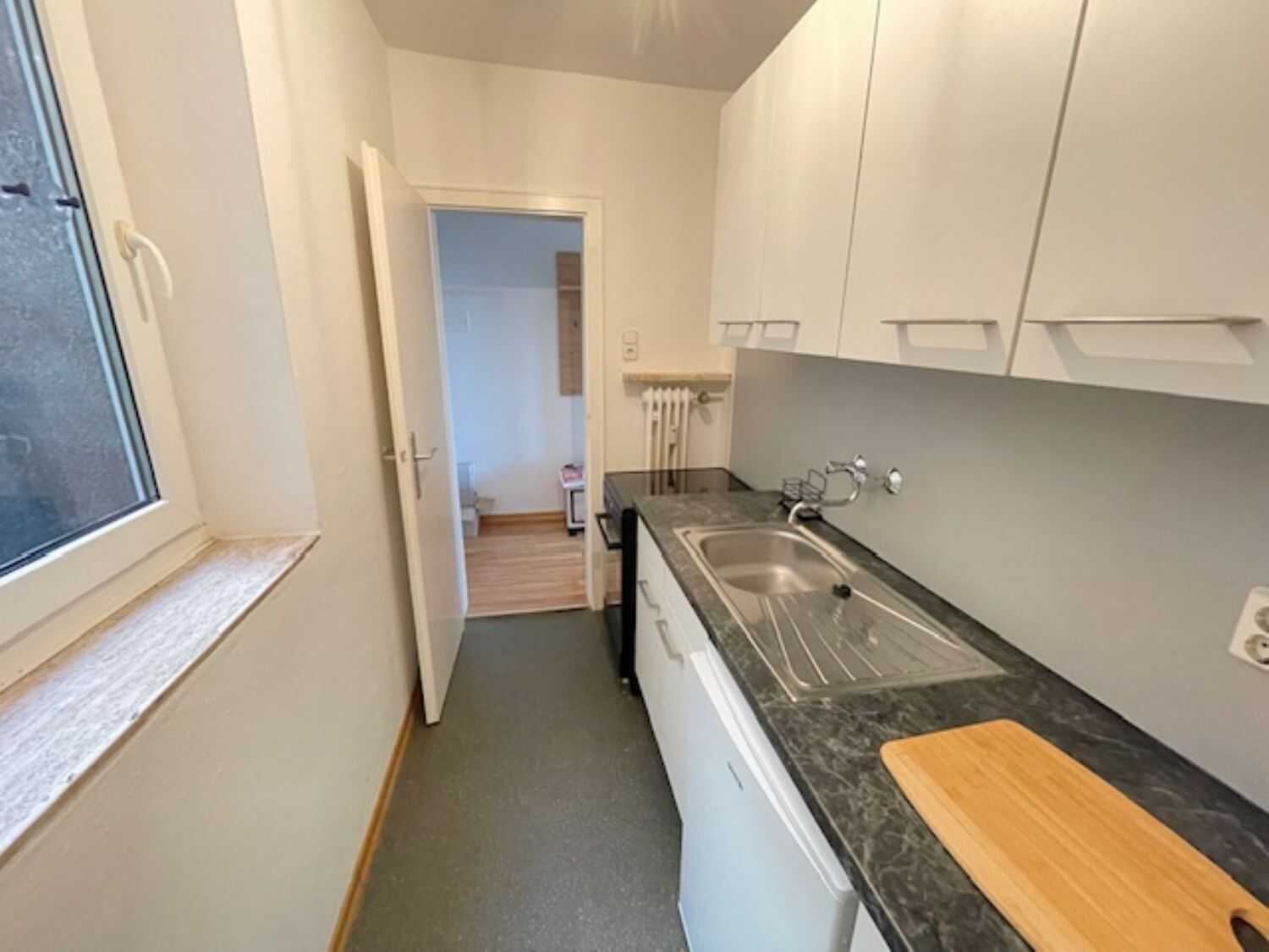 Komplett ausgestattes Apartment in zentraler Lage! – München – Vorschaubild 3