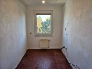 schöne 2-Raum Wohnung mit Balkon für Selbstrenovierer – 39397 Gröningen – Vorschaubild 5