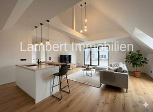 Luxuriöse Dachgeschossresidenz über 5 Zimmer mit direktem Aufzug, zwei Balkonen & hohem Wohnkomfort