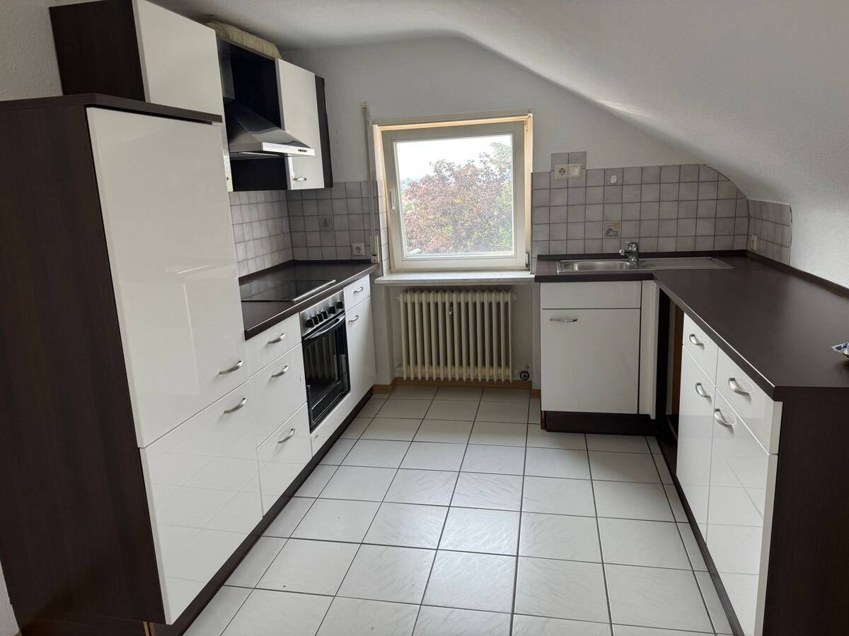 Helle, renovierte 2 Zimmer Wohnung in Heilbronn Mitte – 74074 Heilbronn – Bild 1 von 9