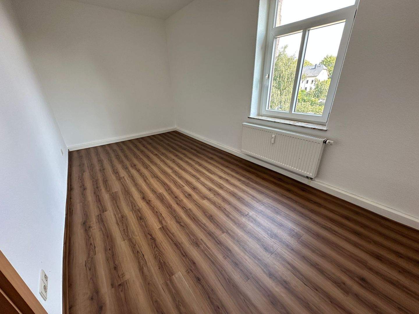 Moderne 2-Zimmer-Wohnung in Chemnitz mit Balkon – Chemnitz – Vorschaubild 3