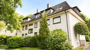 Toplage in Blankenese ruhig, grün und modernisiert