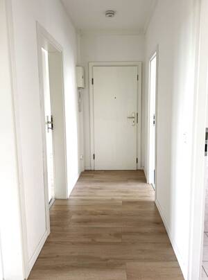 +++Familiendomizil mit Wannenbad und Balkon+++ – 39108 Magdeburg – Vorschaubild 3