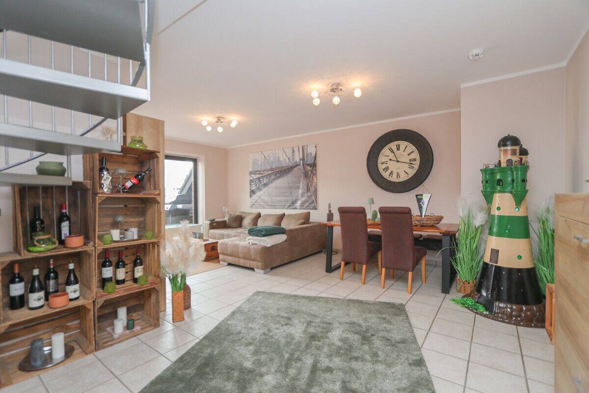 Großzügige 4-Zimmer-Maisonettewohnung mit Balkon in Mönchengladbach-Neuwerk – Mönchengladbach – Vorschaubild 7