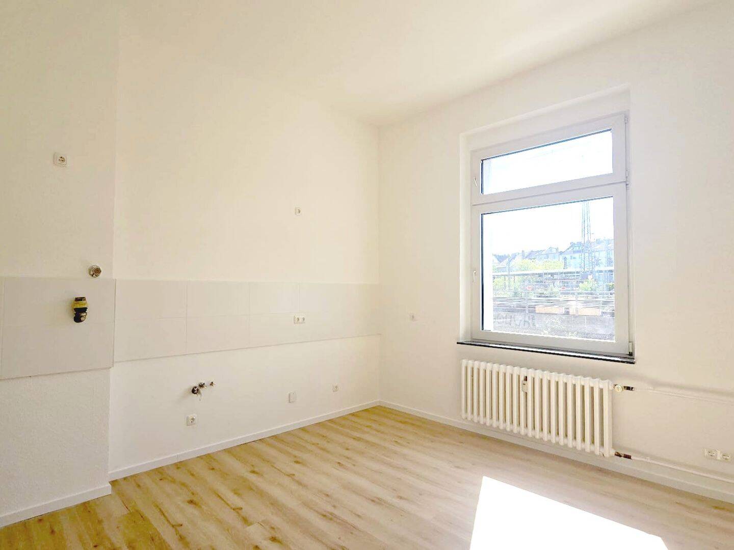Schöne 1-Zimmer-Wohnung im 1. Obergeschoss im Herzen Düsseldorfs – Düsseldorf – Vorschaubild 6