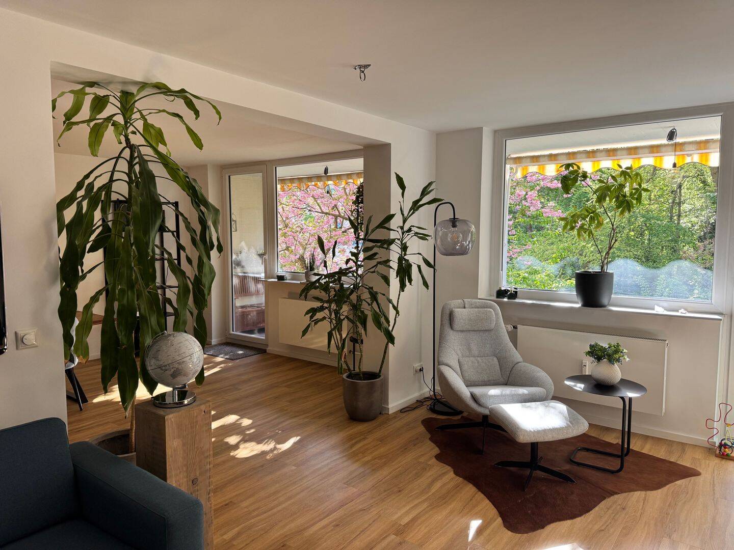 Exklusive 2,5-Zimmer-Wohnung voll möbliert & ausgestattete in Premiumlage (Marienvorstadt) inkl. Garage – Nürnberg – Vorschaubild 4