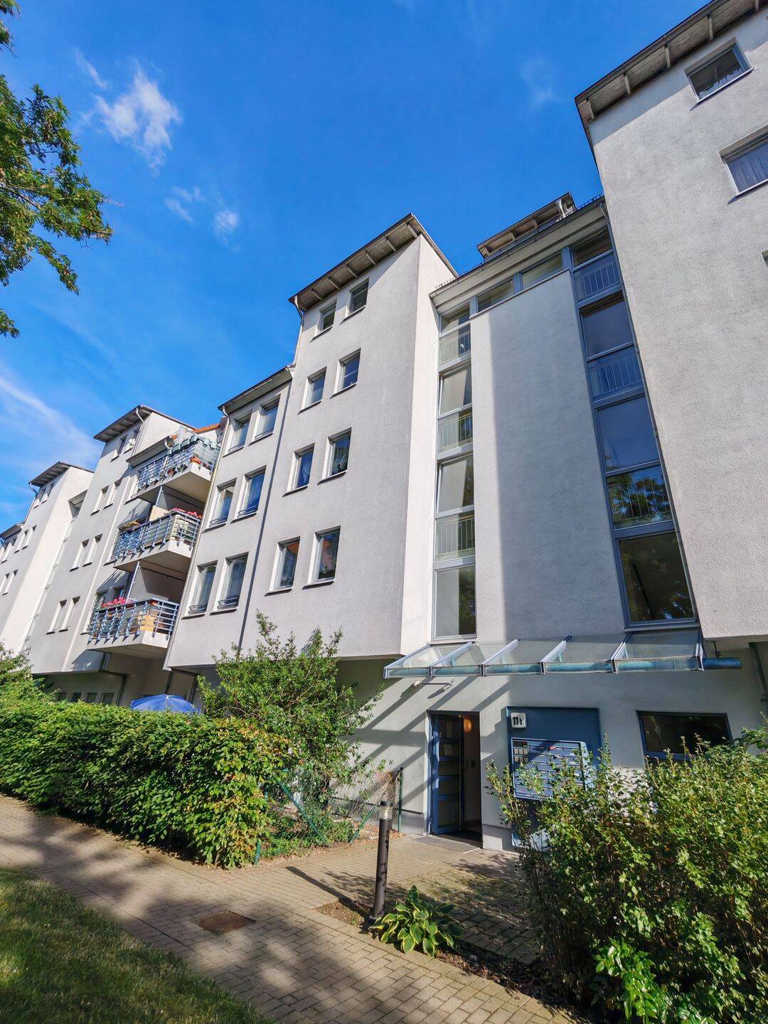 Service-Wohnen❤️Senioren Residenz❤️2-Z EBK Balkon Klimaanlage – Magdeburg – Vorschaubild 9