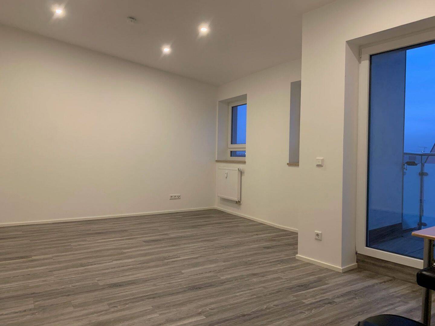 Hochwertige 2-Zimmer-Dachwohnung Fürth Stadtgrenze nahe der Pegnitz – Fürth – Vorschaubild 3