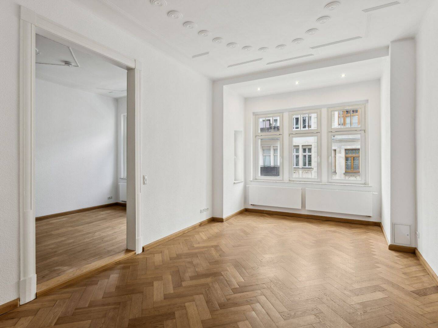 Denkmalschutz - 4-Zimmer Eigentumswohnung zur Eigennutzung oder Kapitalanlage! – Leipzig – Vorschaubild 3