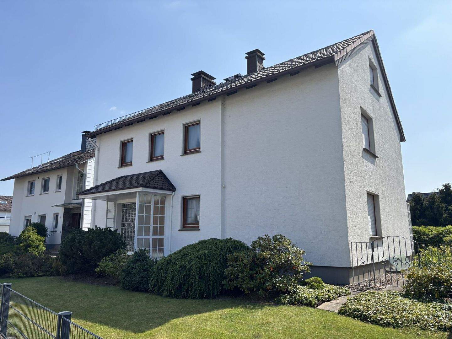 Fühlen Sie sich zu Hause: Einfamilienhaus in Stadtnähe! – Detmold – Vorschaubild 2