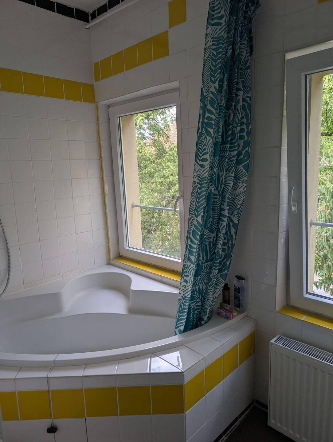 top floor apartment in "altbau" villa in Westend, Charlottenburg – Berlin – Vorschaubild 3