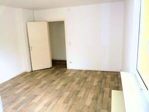 Neuer Arbeitsplatz? Wohnung in Nähe der Technischen Universität Hamburg-Harburg und S-Bahn Harburg-Rathaus – 21073 Hamburg – Vorschaubild 2