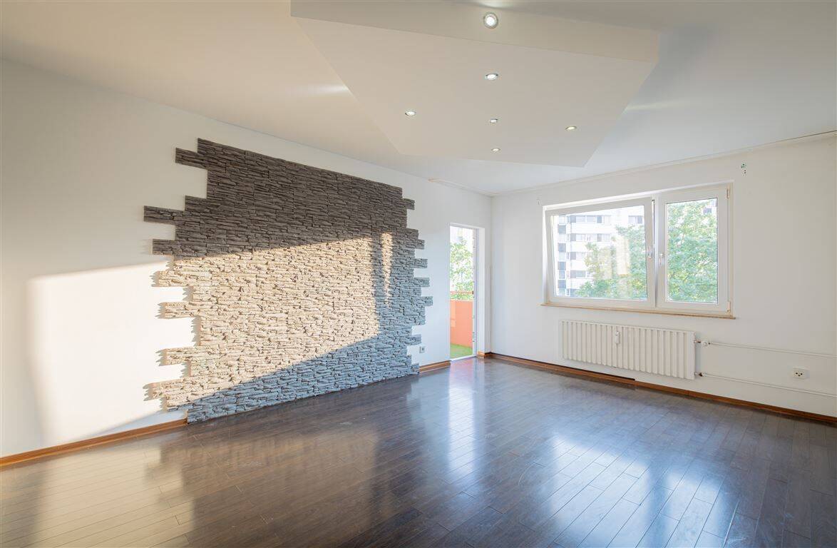 Modernisierte 3-Zimmer-Wohnung mit Westbalkon und Aufzug in Wolfsburg