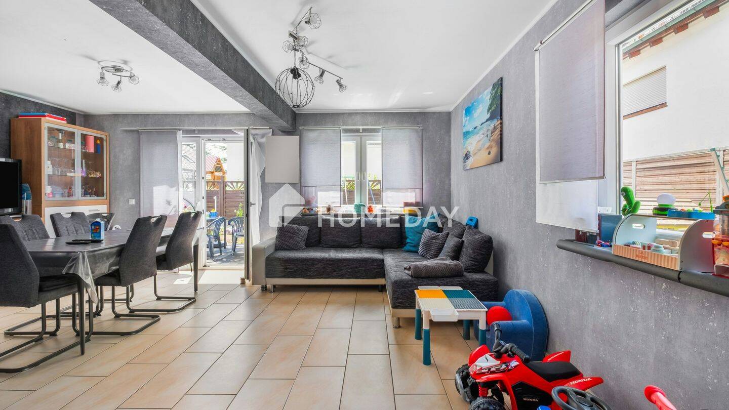 Gepflegt, durchdacht und naturnah: Repräsentative DHH mit Terrasse, Garten und Garage separat – München – Vorschaubild 6