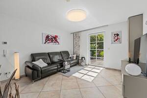 Alpenpanorama in Meersburg! Wunderschöne Erdgeschosswohnung mit Terrasse – 88709 Meersburg – Vorschaubild 2