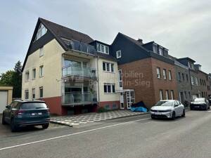4-Zimmerwohnung mit ca. 620 qm eigenem Gartenparadies und Garage in Köln-Holweide! – 51067 Köln – Vorschaubild 2