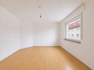 Zentral gelegene 3-Zimmerwohnung im angesagten Stuttgarter Süden – 70182 Stuttgart – Vorschaubild 3