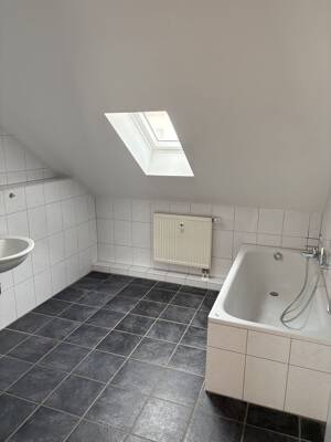 Bei VIVAWEST die Sonnenstrahlen auf dem eigenen Balkon genießen. – 46238 Bottrop – Vorschaubild 4