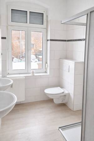 RENOVIERTE 6-ZIMMERWOHNUNG – 39122 Magdeburg – Vorschaubild 5