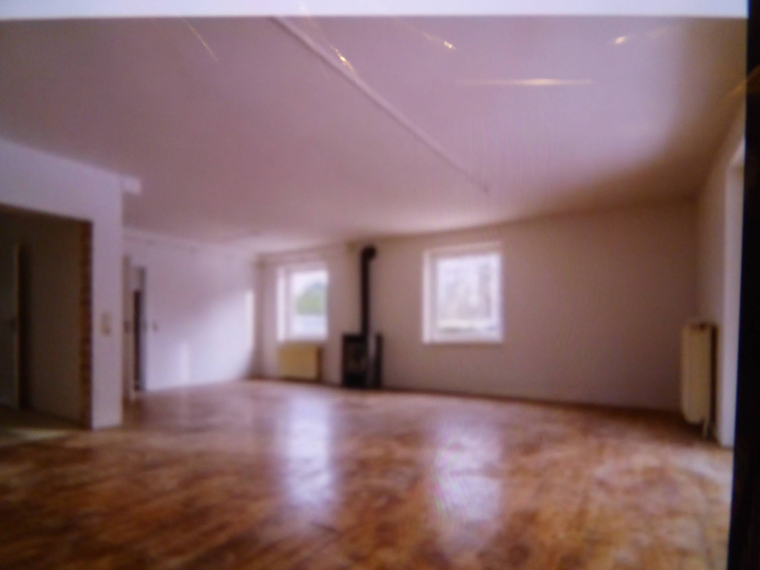 *** BUXTEHUDE ! * SCHÖNE TEILMÖBLIERTE 6 ZIMMER DOPPELHAUSHÄLFTE * SONNIGE TERRASSE * EBK * VOLLBAD * RUHIGE LAGE *** – Buxtehude – Vorschaubild 2
