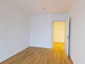 Darf's ein bisschen mehr sein? 3 Zimmer mit EBK, zwei Balkonen, Gäste-WC u.v.m. in Neukölln zum Zweitbezug! – 12051 Berlin – Vorschaubild 8
