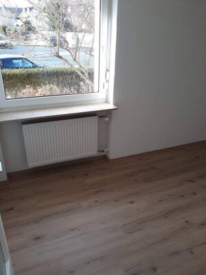Helle, ruhige und zentral gelegene 3-Zimmer-Wohnung mit Balkon – 90439 Nürnberg – Vorschaubild 9