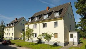 2-Zimmer Wohnung mit großzügiger Küche in gepflegter Grünanlage