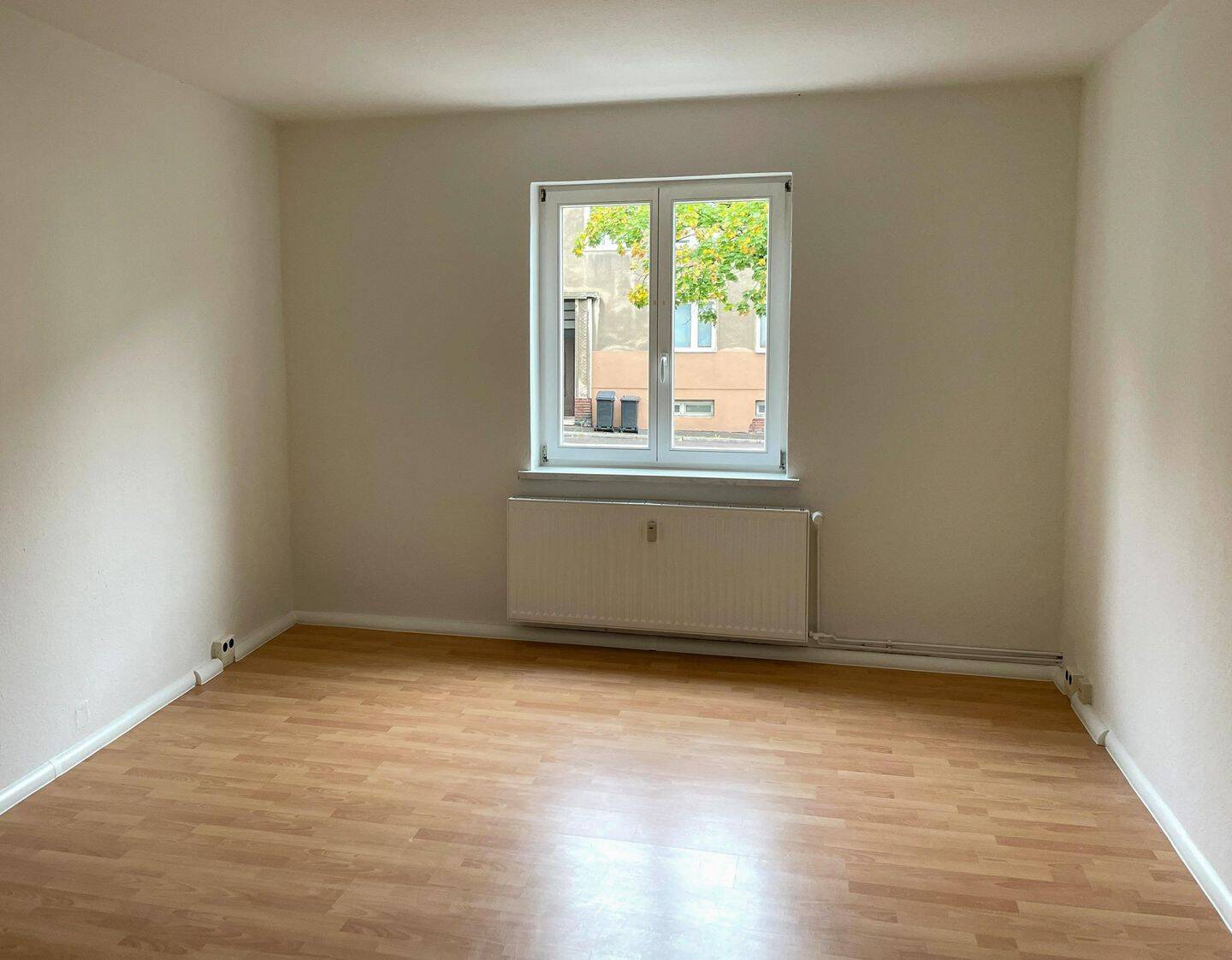 Gemütliche 2-Zimmer-Wohnung mit Loggia und Einbauküche in Chemnitz-Hilbersdorf! – Chemnitz – Vorschaubild 7