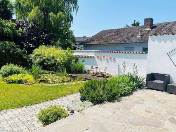Haus in 94315 Straubing mit 130 m² kaufen