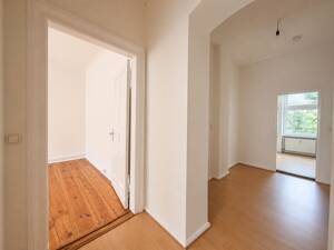 BEZUGSFREI: Renovierter 2-Zimmer-Altbauklassiker mit großzügiger Diele auf ca.74 m² im Leopoldkiez – 13347 Berlin – Vorschaubild 5