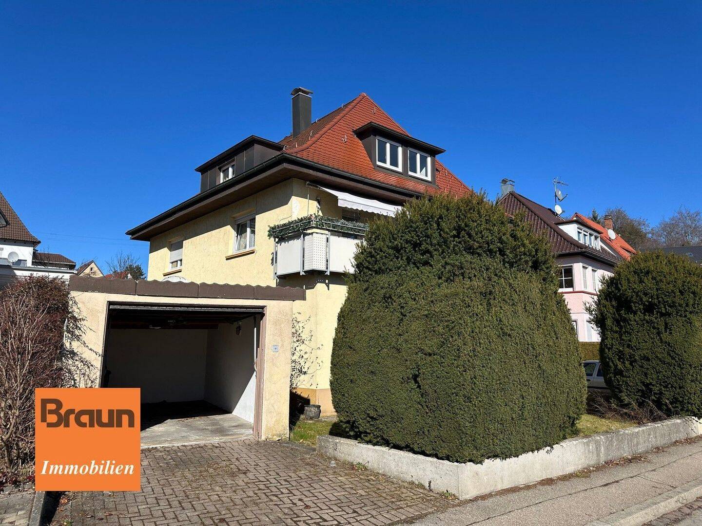 Freistehendes 2-Familienwohnhaus in stadtnaher Wohnlage von VS-Schwenningen – Villingen-Schwenningen – Vorschaubild 5
