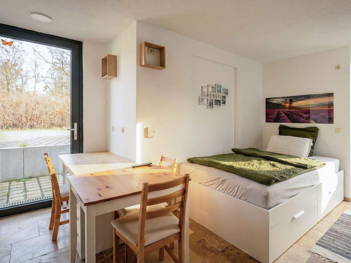 Modernes Mehrfamilienhaus von 2022 - 12 vermietete Wohneinheiten plus Bauvorbescheid für 3 weitere – Potsdam – Bild 1 von 9