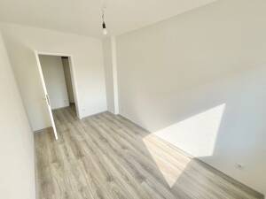 Frisch renovierte 4-Zimmer-Wohnung mit Balkon und Gäste-WC! – 45327 Essen – Vorschaubild 7