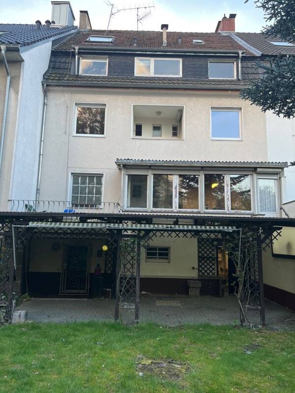 Etagenwohnung in 50735 Köln mit 78 m² kaufen