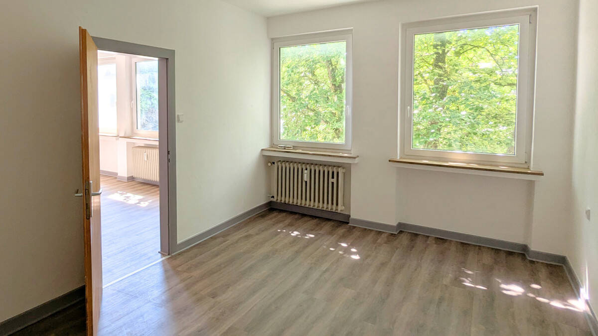 2 Zimmer | Altbau mit hohen Decken | Frisch renoviert | Aachen City – Aachen – Vorschaubild 5