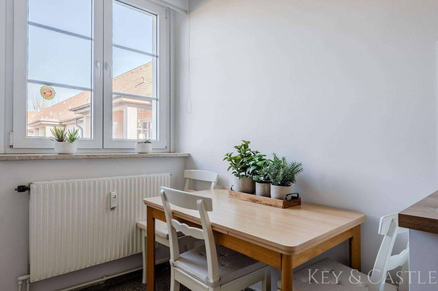 Einziehen & wohlfühlen: Kernsanierte 4-Zimmer-Wohnung mit Balkon & Extrafläche – Berlin – Vorschaubild 6