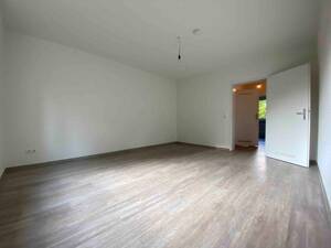 Frisch renovierte 3-Zimmer-Wohnung nähe Indupark zu vermieten – 44149 Dortmund – Vorschaubild 3
