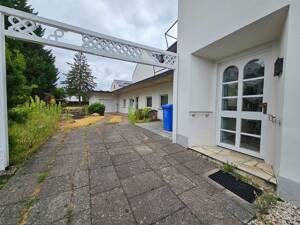 Einfamilienhaus mit großem Grundstück und Entwicklungspotenzial in Bonn-Beuel (Holzlar) – 53229 Bonn – Vorschaubild 3
