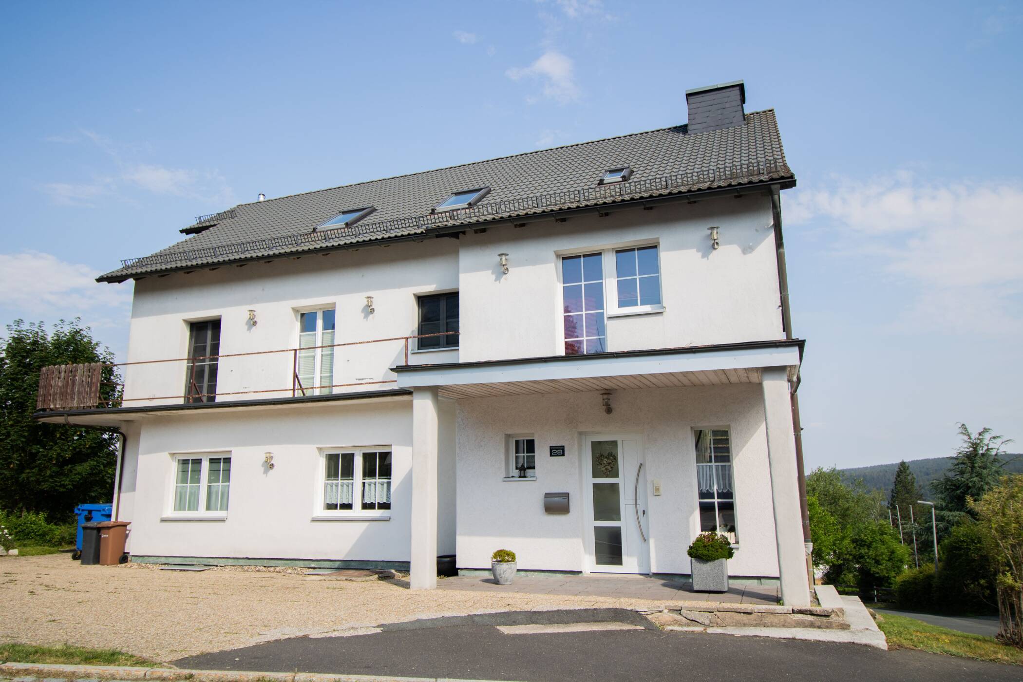 VERKAUF: Mehrgenerationenhaus in Bischofsgrün mit der Option zur Zimmervermietung. – Bischofsgrün – Vorschaubild 8