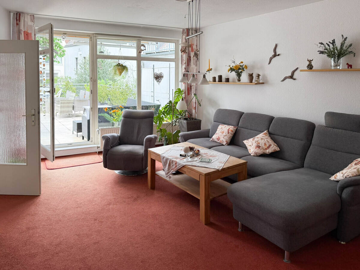 PURNHAGEN-IMMOBILIEN - Vegesack - gepflegte 3-Zimmer-Wohnung mit Dachterrasse und TG in Bestlage! – Bremen – Vorschaubild 3