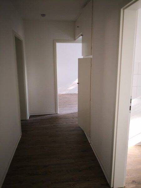 Frisch renovierte 3-Zimmer-Wohnung mit Balkon* – Duisburg – Vorschaubild 5