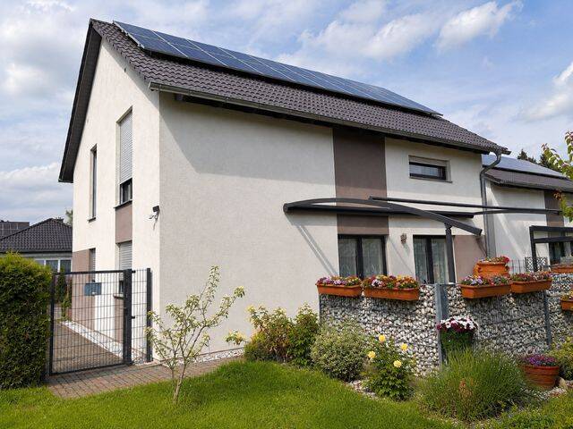 Sofort frei! Unglaublich minimale Energiekosten, maximaler Wohnkomfort in Leipzig. – Leipzig – Vorschaubild 4