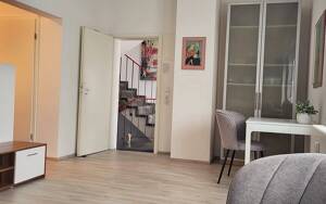 Stuttgart - tolle Wohnung ab 1 Monat mieten für Wohnen auf Zeit – 70599 Stuttgart – Vorschaubild 3