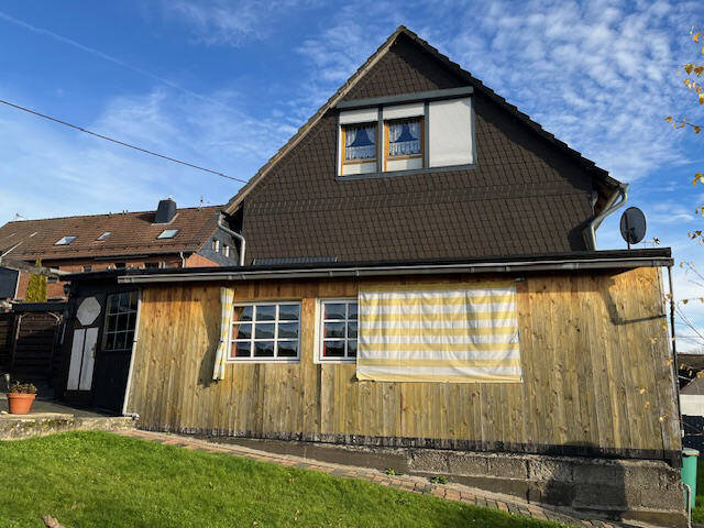 51545 Waldbröl-Nähe VIP-1470-2026 Einfamilienhaus -DHH mit zwei Wohneinheiten; 2 Garagen – Waldbröl – Vorschaubild 4