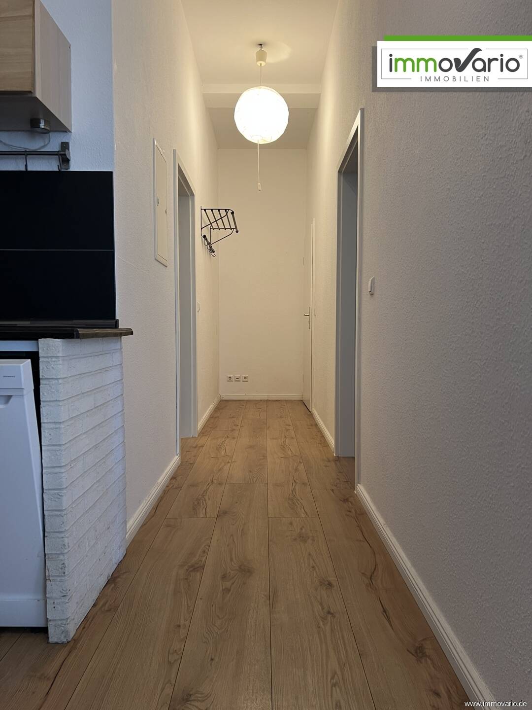 Wohnen in der Altstadt. Schöne 2-Raum-Wohnung in Hochparterre mit Wanne, Balkon und Einbauküche – Magdeburg – Vorschaubild 8