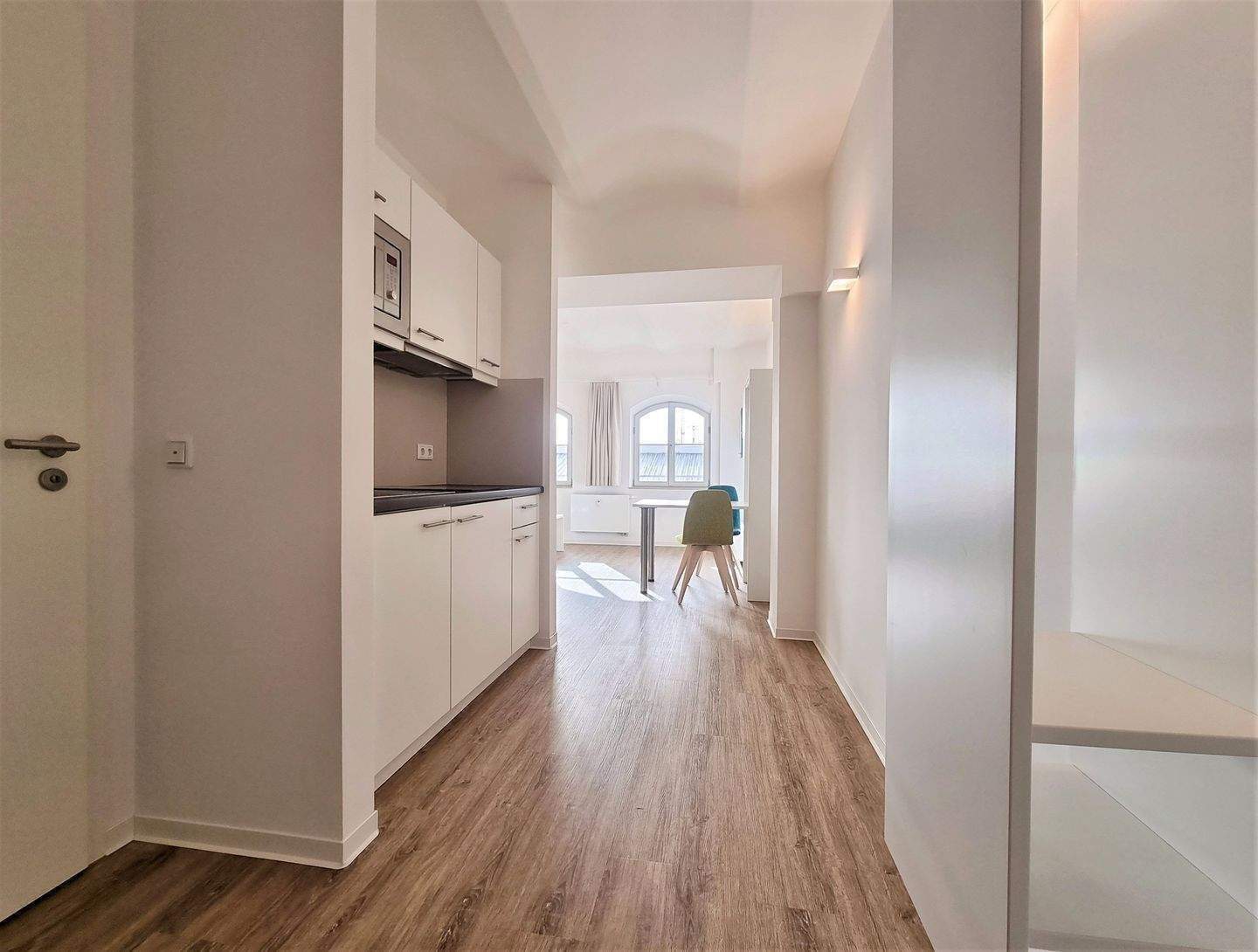 Modern möblierte 1-Zi-Wohnung in Bestlage – Nürnberg – Vorschaubild 4