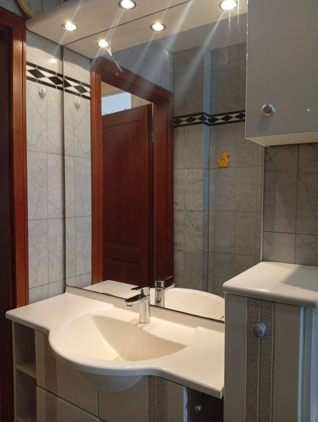 Super Altbauwohnung im beliebten Karl-August Kiez in Charlottenburg – Berlin – Vorschaubild 9