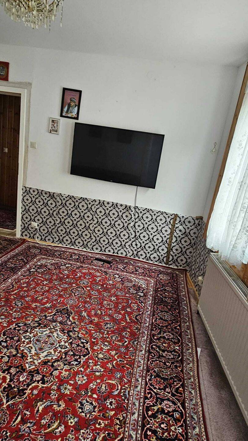 Charmantes Reihenmittelhaus mit zwei Wohneinheiten in Bad Kreuznach – Bad Kreuznach – Vorschaubild 9